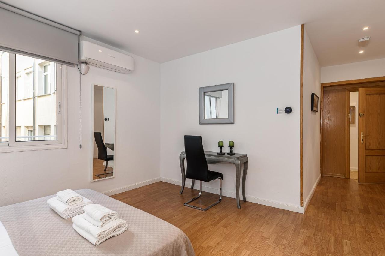 Waou Apartamentos En Sol Confort 8 Madrid Exteriér fotografie